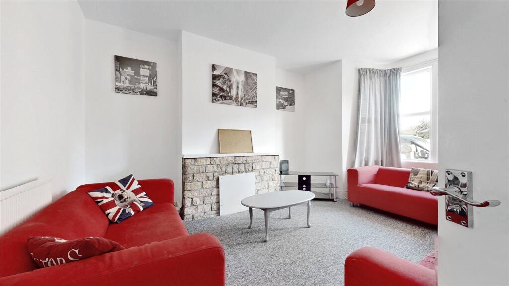 7 bed End of Terrace for rent in Bath. From Roman City Property Management Ltd - Bath