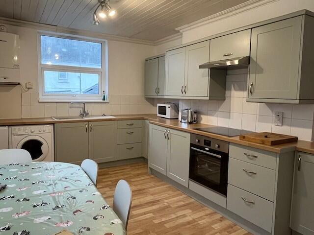 4 bed Mid Terraced House for rent in Plymouth. From Student Life - Plymouth