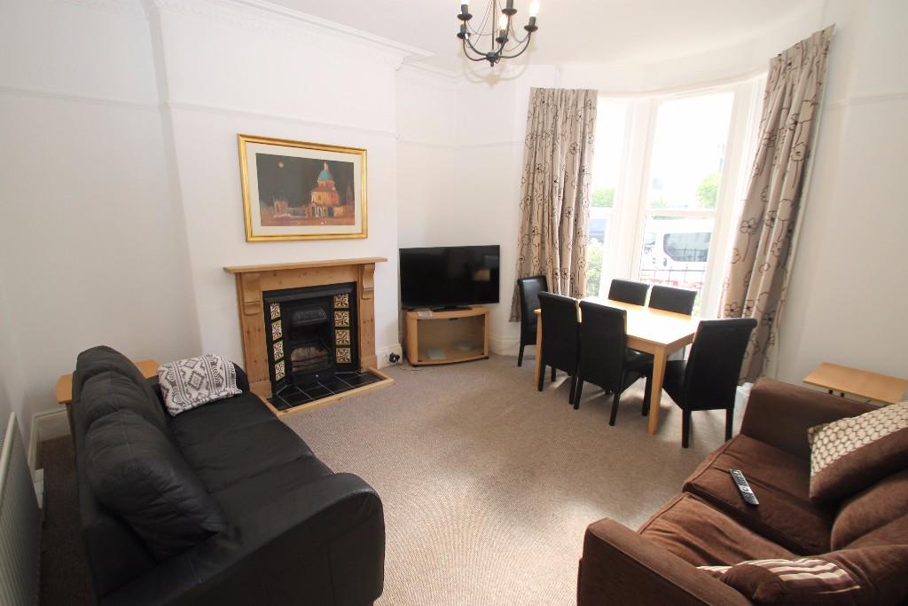 6 bed Mid Terraced House for rent in Plymouth. From Student Life - Plymouth 6 bed Mid Terraced House for rent in Plymouth. From Student Life - Plymouth