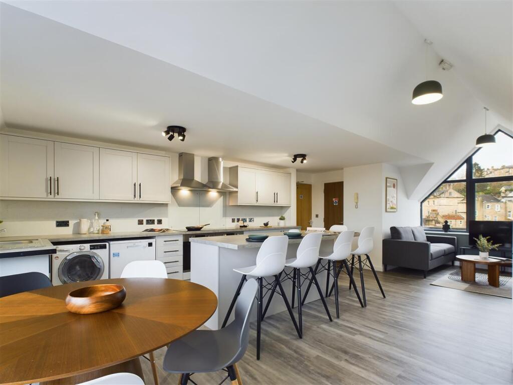 1 bed House Share for rent in Bath. From Zest - Bath