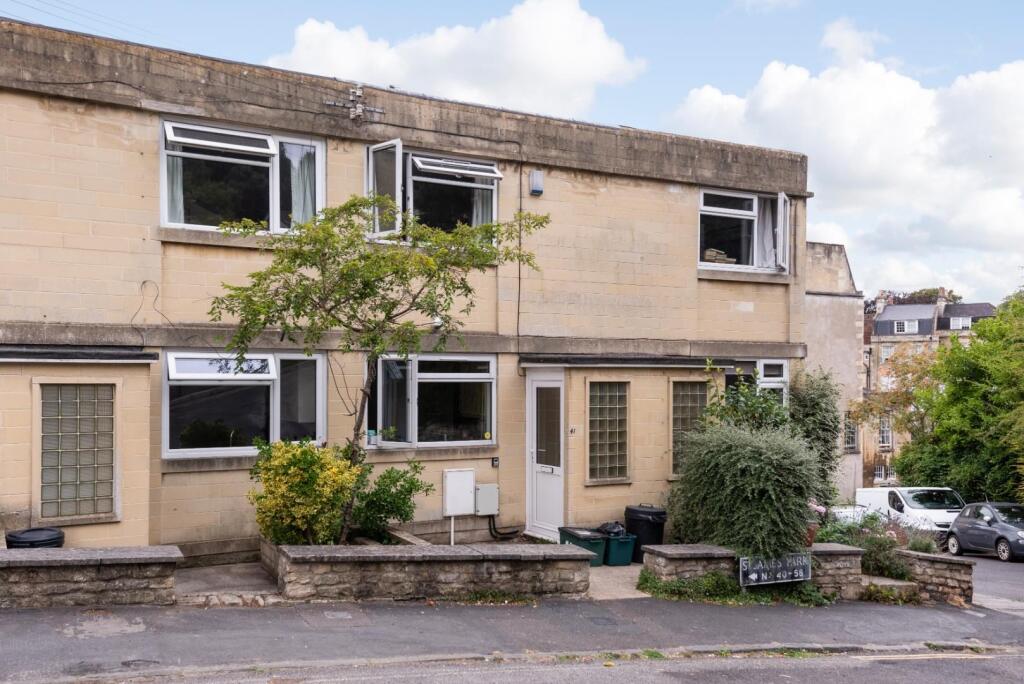 4 bed Mid Terraced House for rent in Bath. From Zest - Bath 4 bed Mid Terraced House for rent in Bath. From Zest - Bath