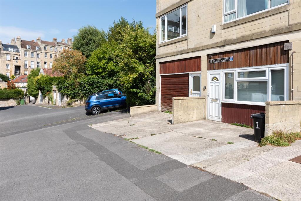 4 bed Studio for rent in Bath. From Zest - Bath 4 bed Studio for rent in Bath. From Zest - Bath