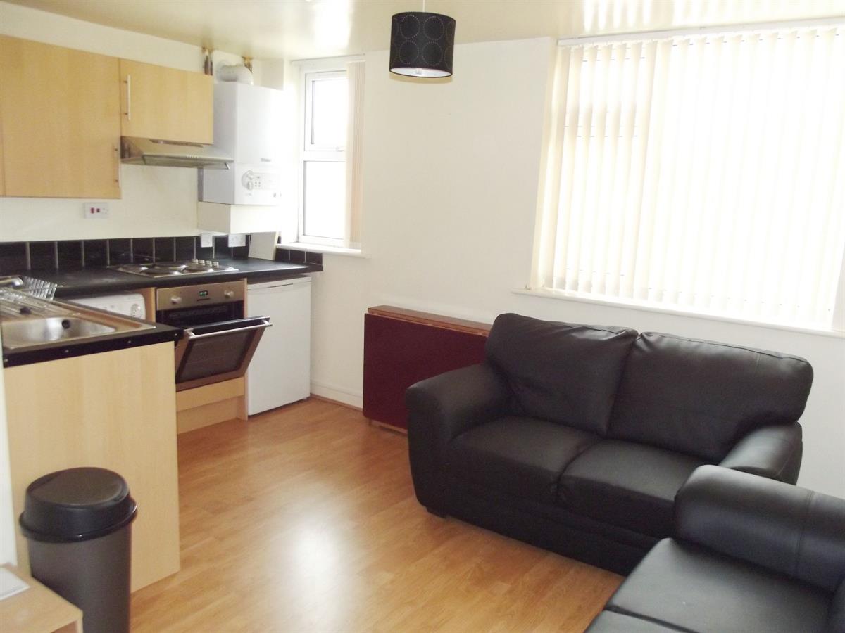 1 bed 1st Floor Flat for rent in Manchester. From Buraq Estates