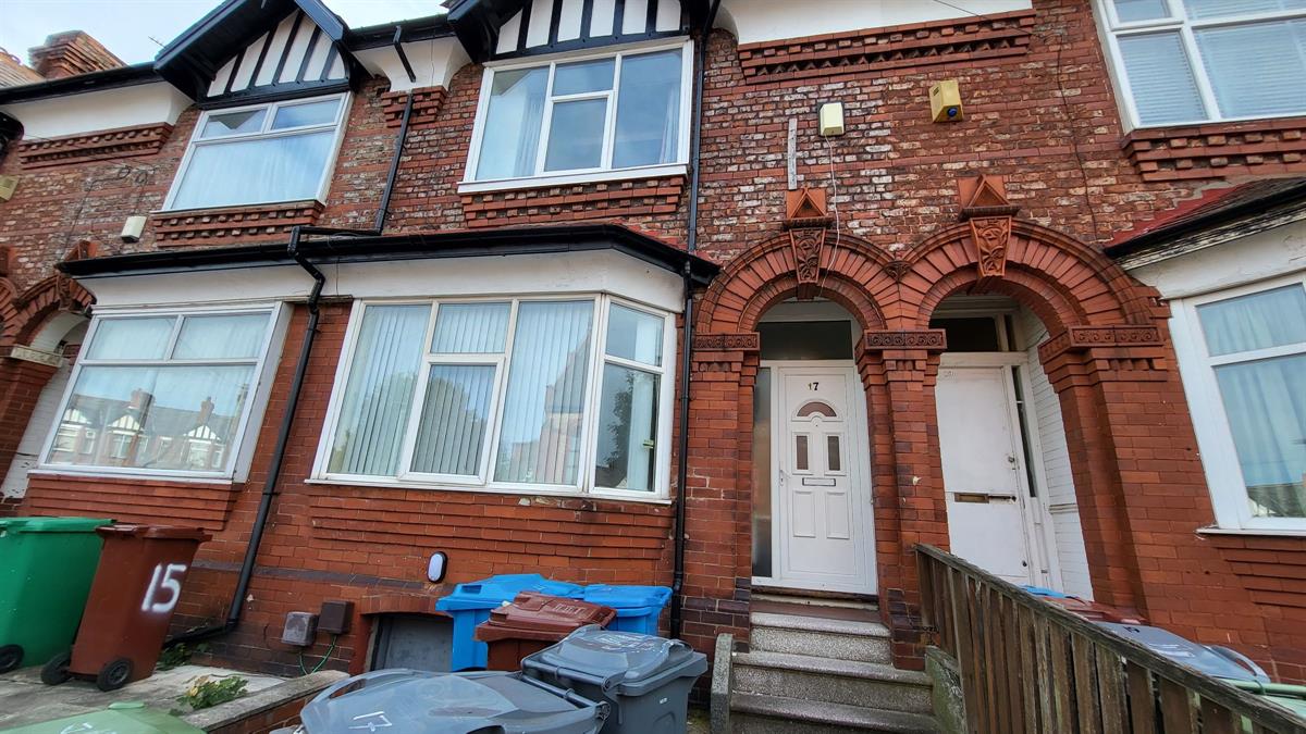 7 bed Semi Detached for rent in Manchester. From Buraq Estates