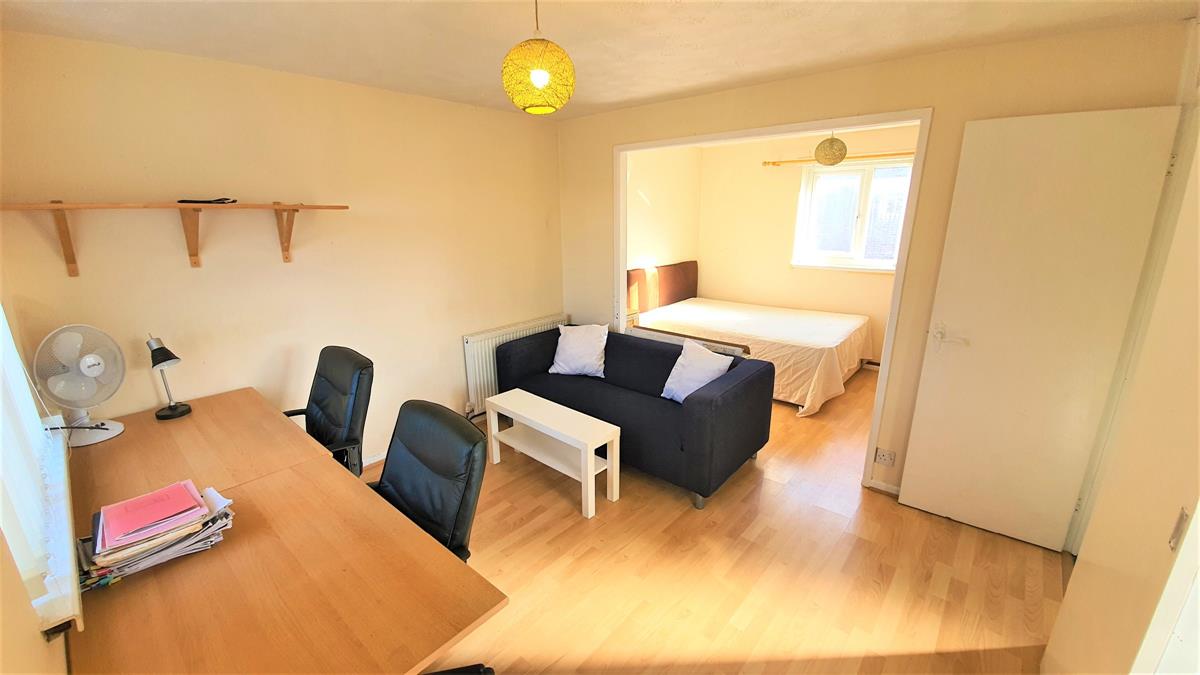 1 bed 1st Floor Flat for rent in Manchester. From Buraq Estates
