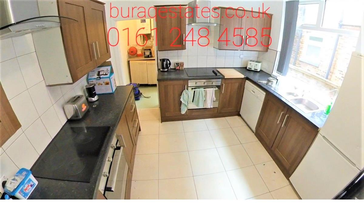 9 bed Mid Terraced House for rent in Manchester. From Buraq Estates