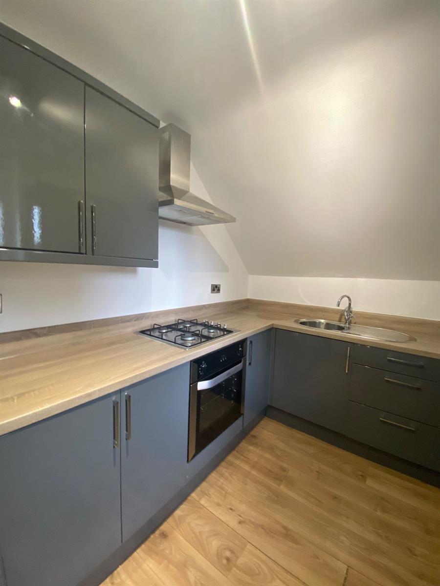 2 bed 1st Floor Flat for rent in Manchester. From Buraq Estates