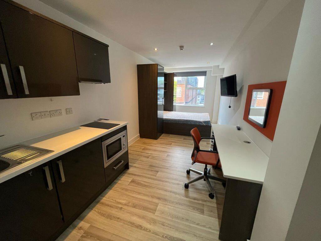 4 bed Studio for rent in Southampton. From Crossmeads - Chichester 4 bed Studio for rent in Southampton. From Crossmeads - Chichester