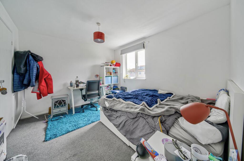 1 bed Detached for rent in Chichester. From Crossmeads - Chichester 1 bed Detached for rent in Chichester. From Crossmeads - Chichester