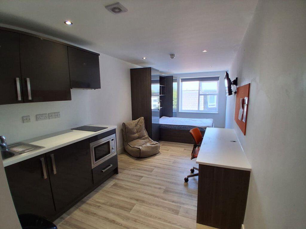 4 bed Studio for rent in Southampton. From Crossmeads - Chichester