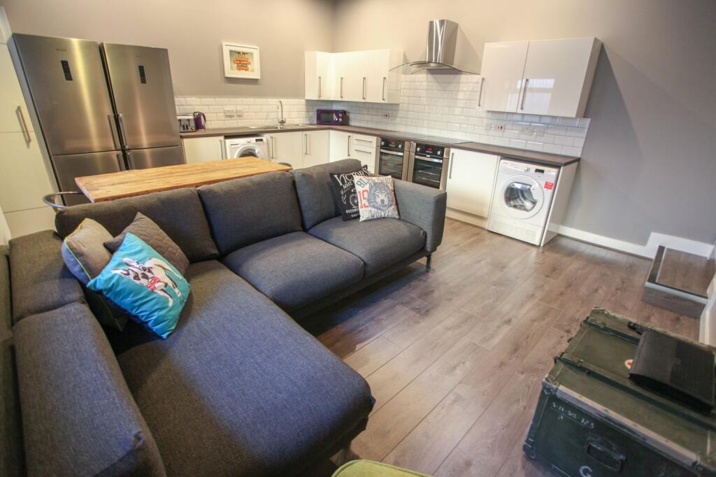 8 bed Mid Terraced House for rent in Liverpool. From Address Properties - Liverpool