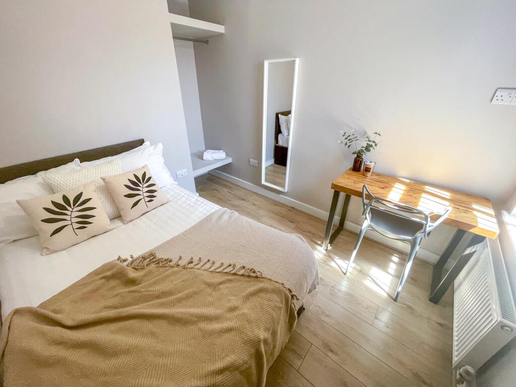 6 bed Mid Terraced House for rent in Liverpool. From Address Properties - Liverpool