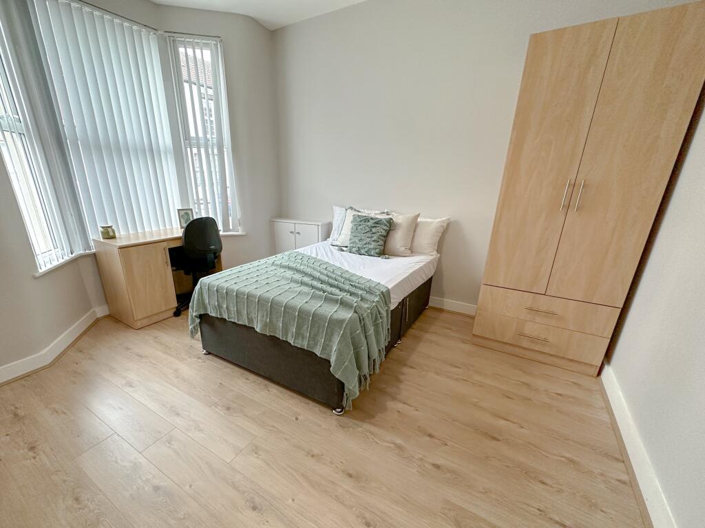 5 bed Mid Terraced House for rent in Liverpool. From Address Properties - Liverpool 5 bed Mid Terraced House for rent in Liverpool. From Address Properties - Liverpool