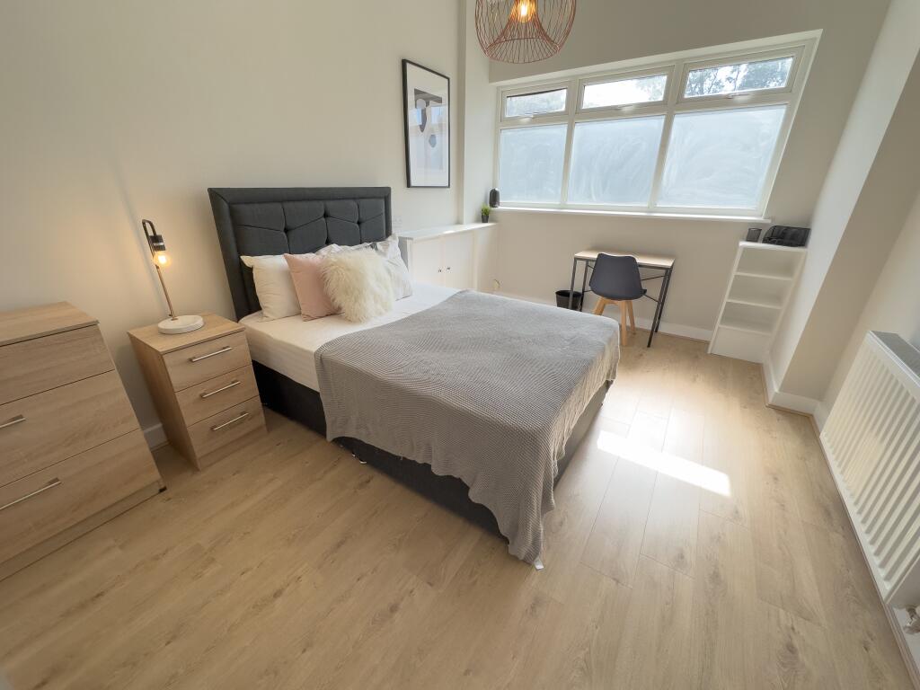 6 bed Mid Terraced House for rent in Liverpool. From Address Properties - Liverpool