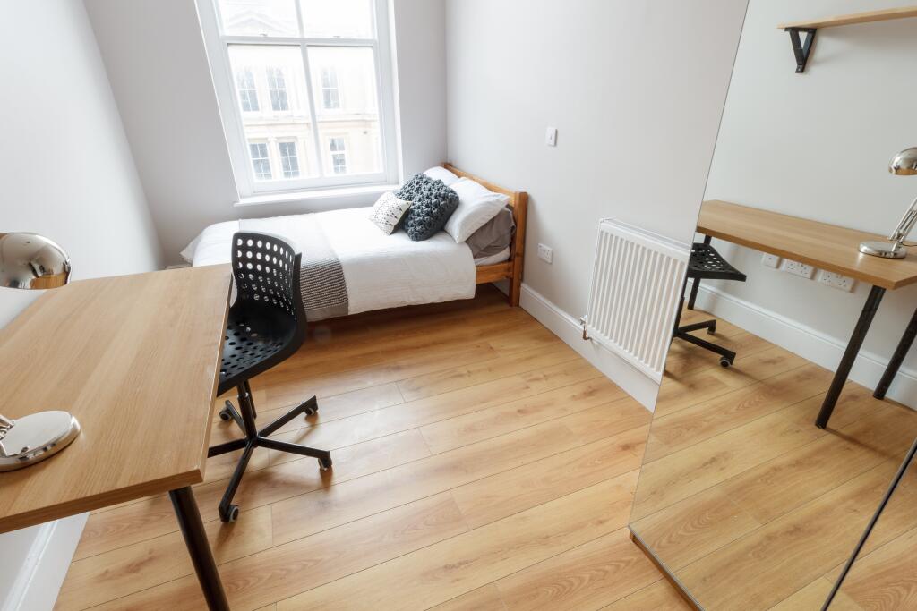 6 bed 1st Floor Flat for rent in Liverpool. From Address Properties - Liverpool
