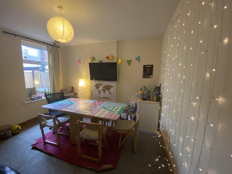 6 bed House Share for rent in Nottingham. From ZEBRAlets - Nottingham 6 bed House Share for rent in Nottingham. From ZEBRAlets - Nottingham