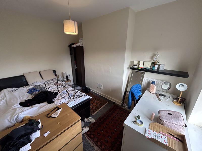 5 bed Mid Terraced House for rent in Nottingham. From ZEBRAlets - Nottingham