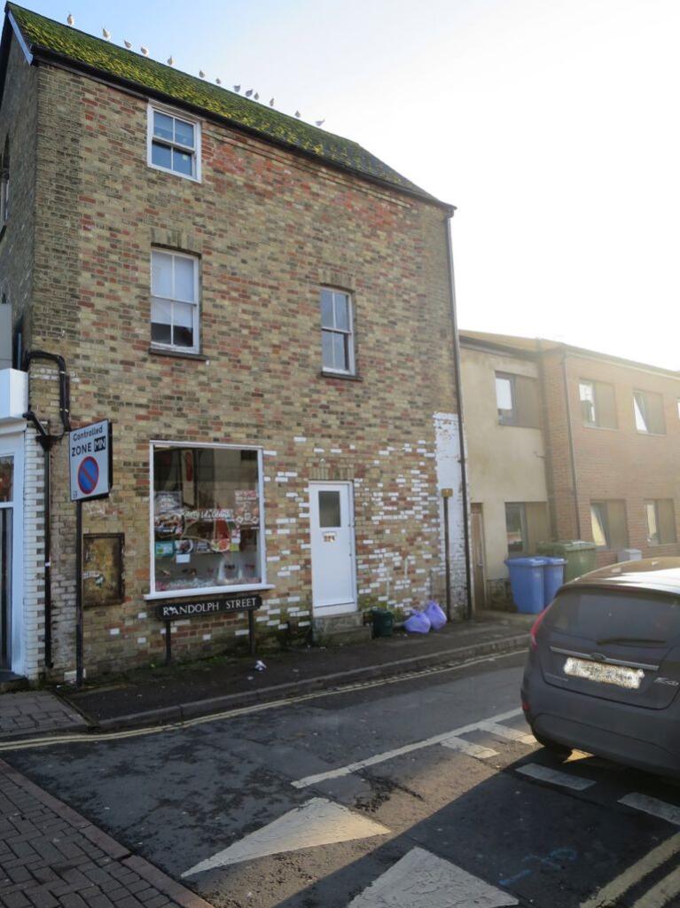 4 bed 1st Floor Flat for rent in Sandford-on-Thames. From RMA Properties Ltd - Oxford 4 bed 1st Floor Flat for rent in Sandford-on-Thames. From RMA Properties Ltd - Oxford