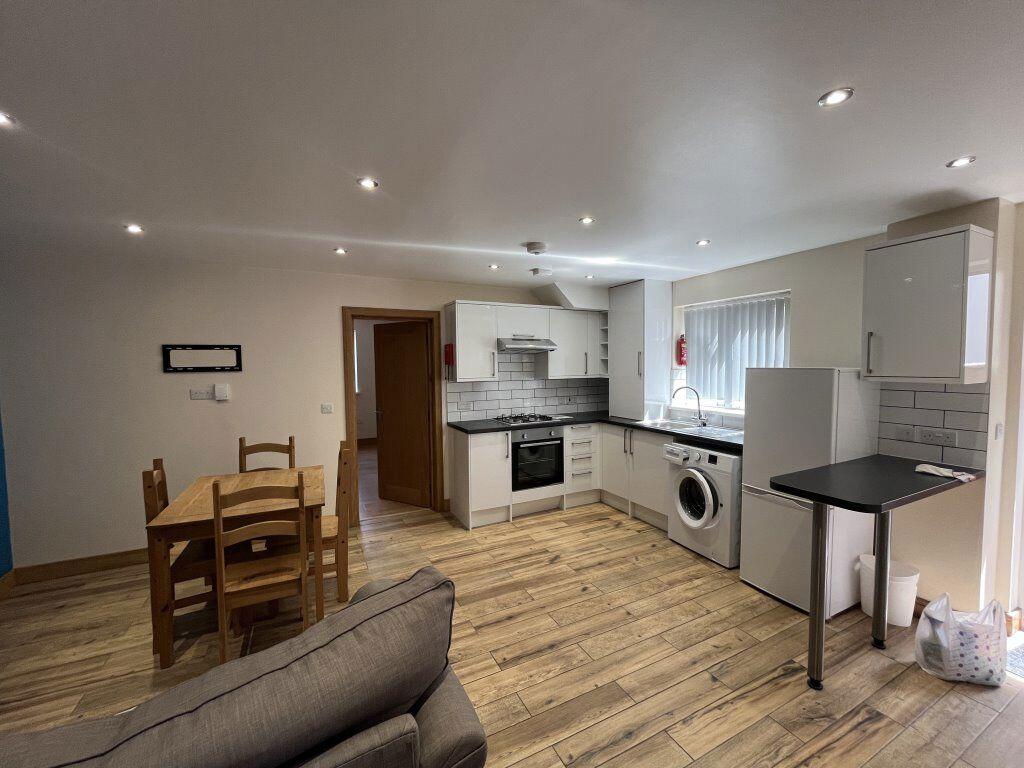 2 bed 1st Floor Flat for rent in Sandford-on-Thames. From RMA Properties Ltd - Oxford