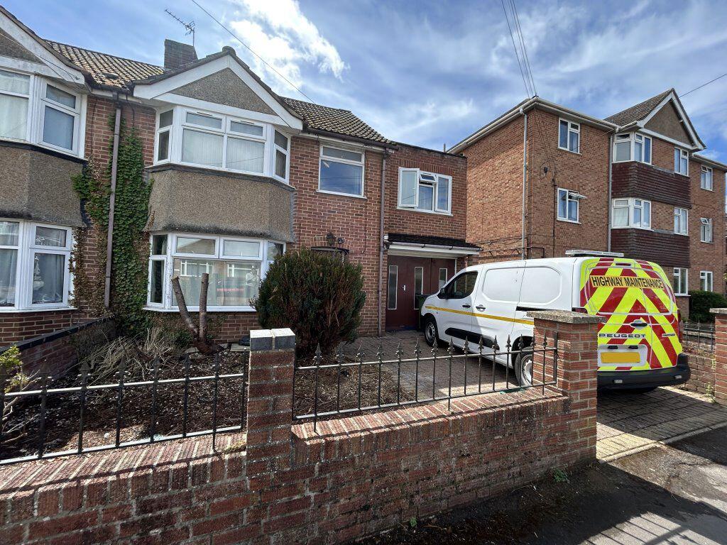 8 bed Detached for rent in Elsfield. From RMA Properties Ltd - Oxford 8 bed Detached for rent in Elsfield. From RMA Properties Ltd - Oxford