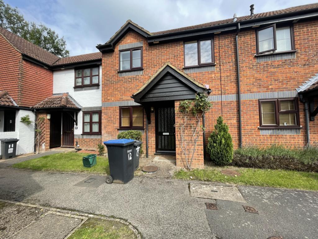 1 bed Mid Terraced House for rent in Egham. From Browns Estate Agents - Englefield Green