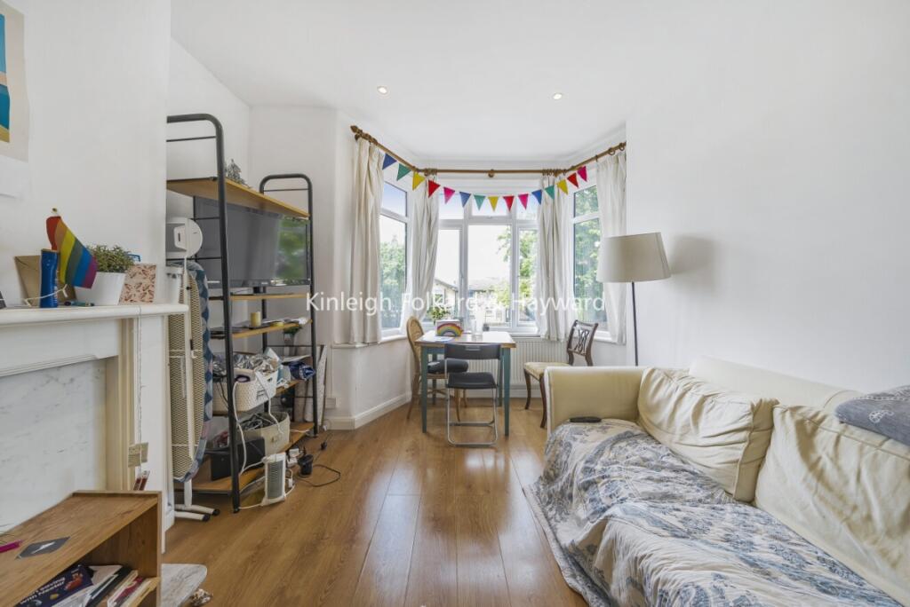 4 bed 1st Floor Flat for rent in London. From Kinleigh Folkard & Hayward - Sales - Tooting