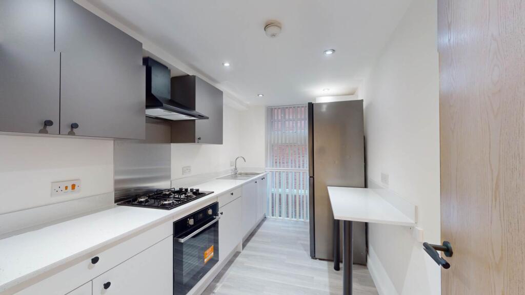 3 bed 1st Floor Flat for rent in Gatley. From Flax & Co - Manchester
