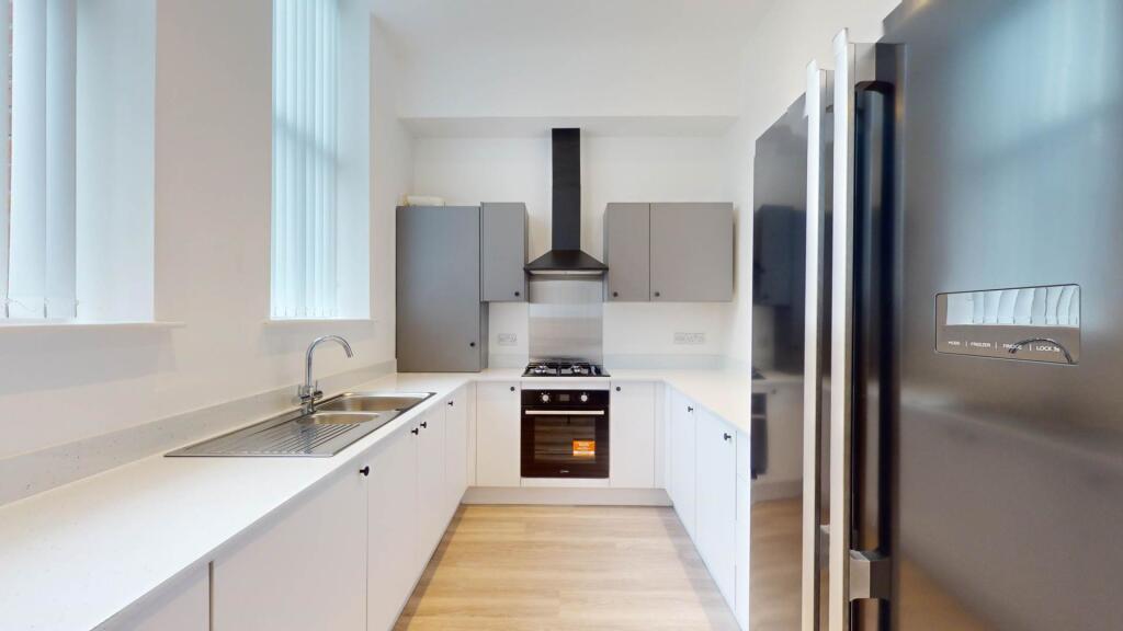 5 bed 1st Floor Flat for rent in Gatley. From Flax & Co - Manchester