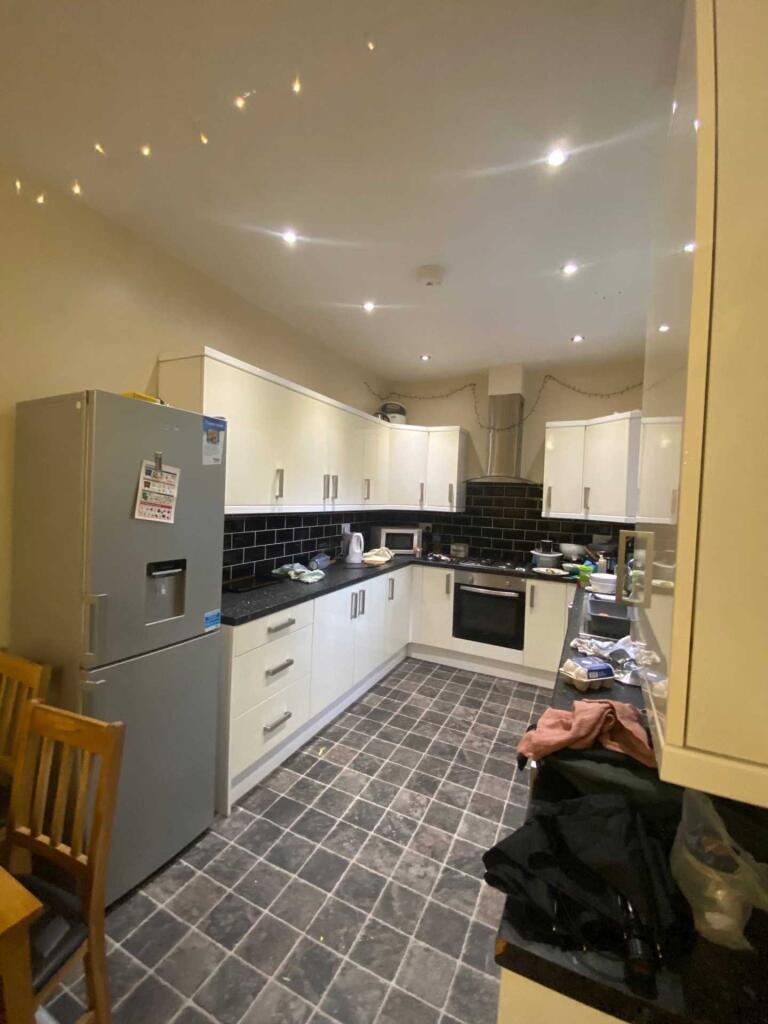 5 bed Mid Terraced House for rent in Manchester. From Flax & Co - Manchester
