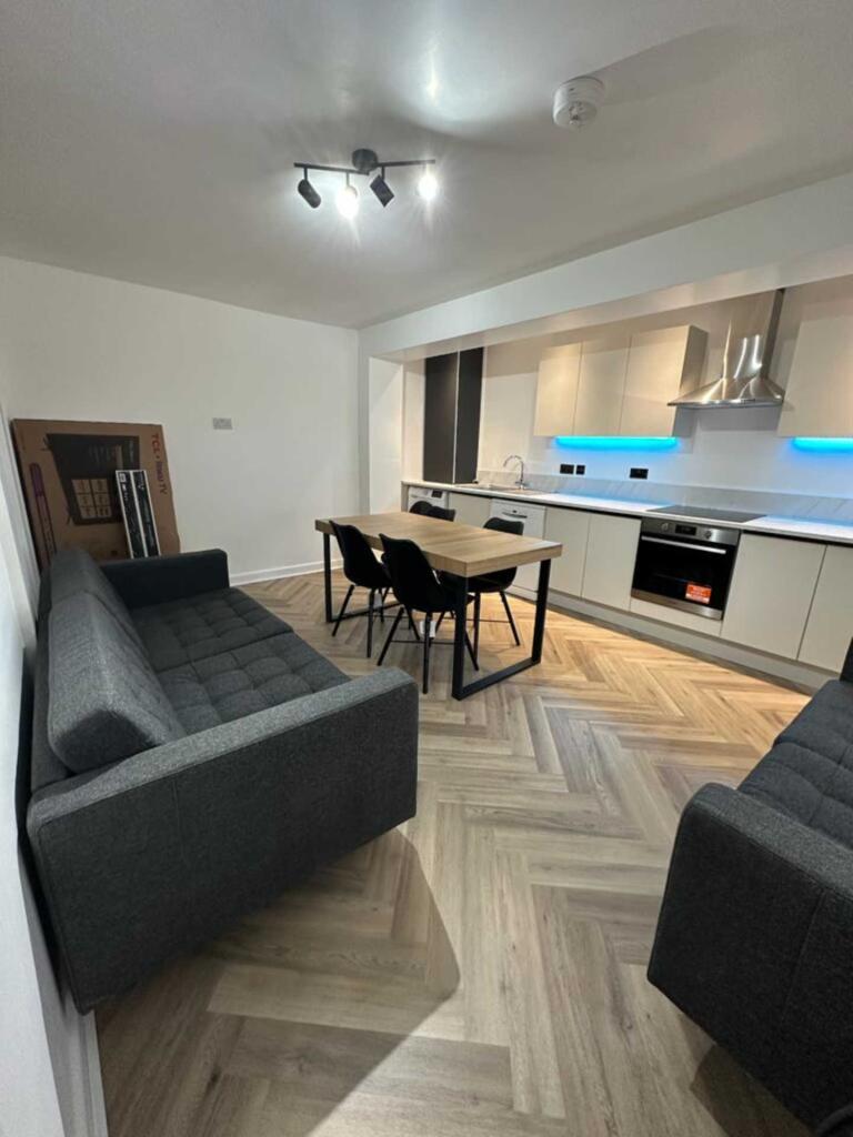 5 bed Detached for rent in Manchester. From Flax & Co - Manchester