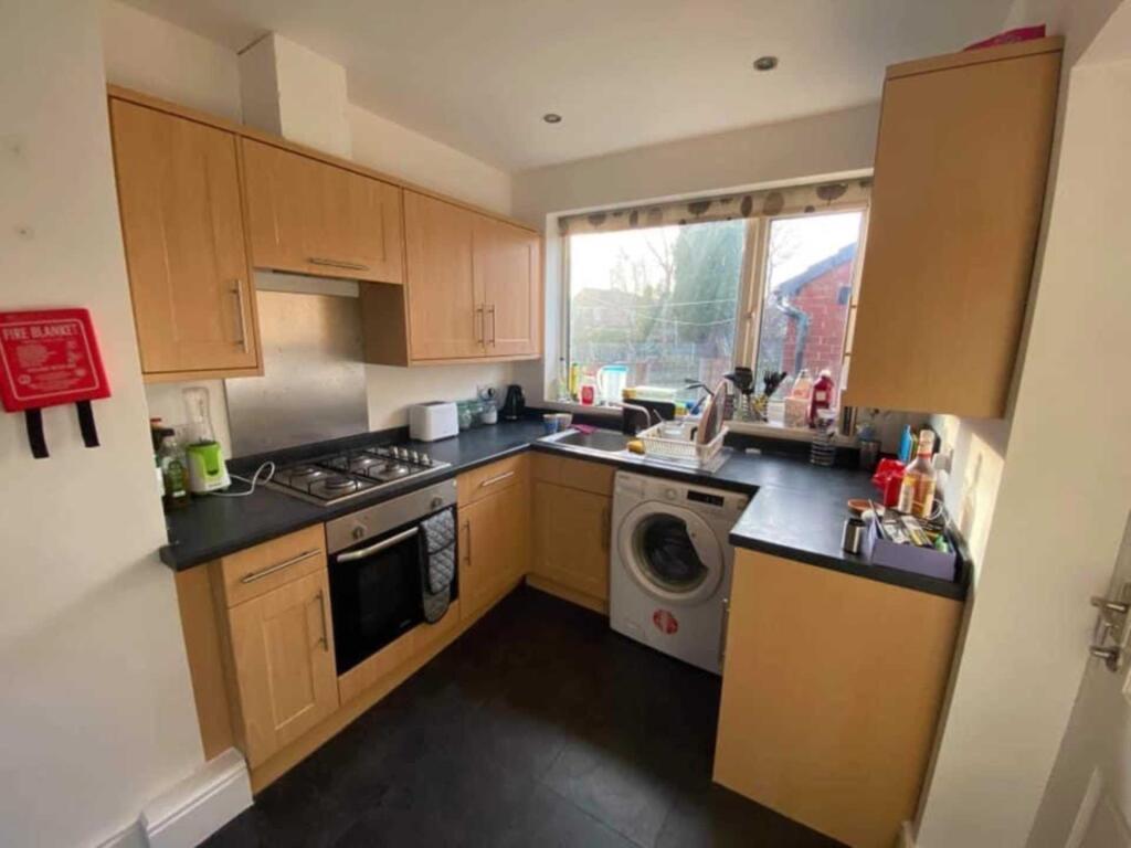4 bed Semi Detached for rent in Gatley. From Flax & Co - Manchester