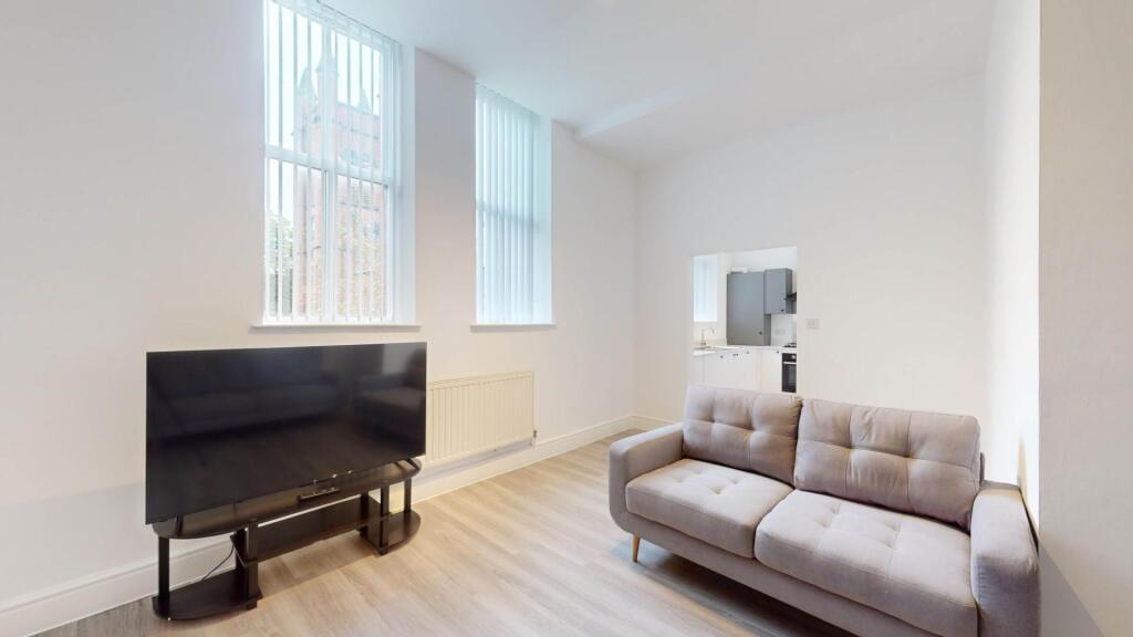 3 bed 1st Floor Flat for rent in Gatley. From Flax & Co - Manchester