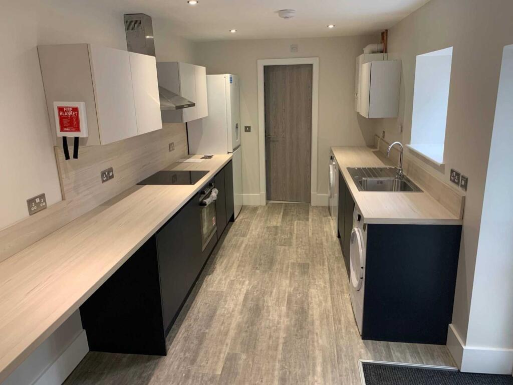 5 bed Mid Terraced House for rent in Manchester. From Flax & Co - Manchester