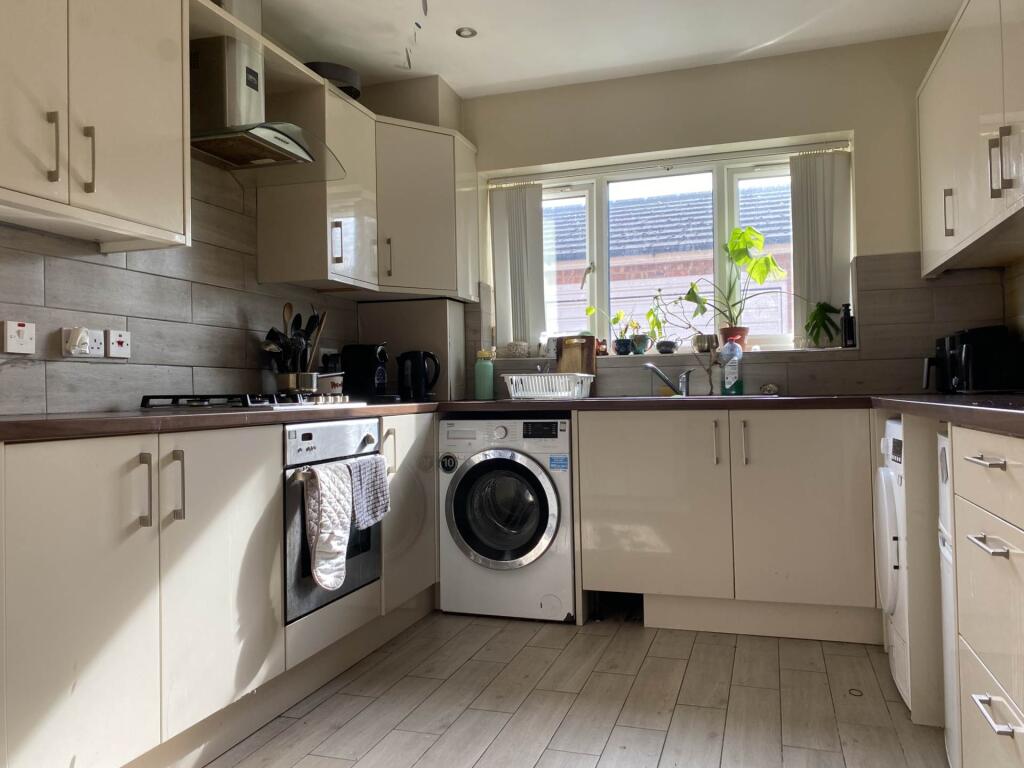 6 bed Semi Detached for rent in Gatley. From Flax & Co - Manchester