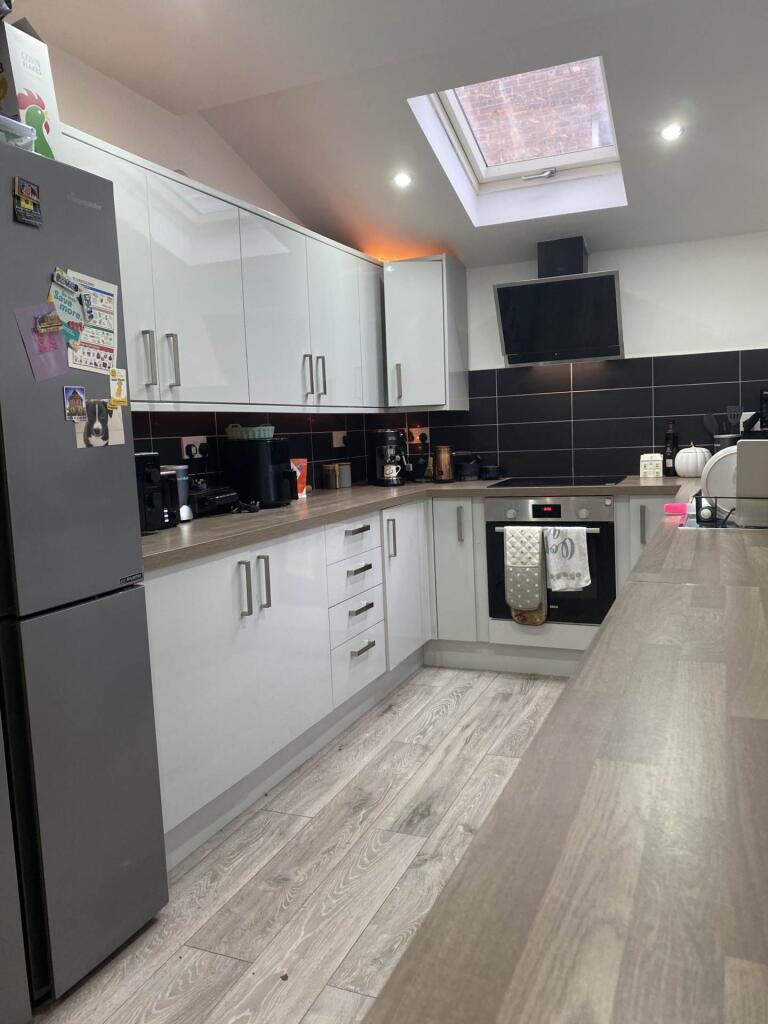 4 bed Mid Terraced House for rent in Manchester. From Flax & Co - Manchester
