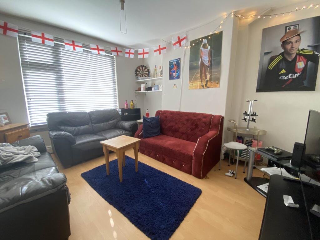 4 bed Semi Detached for rent in Manchester. From Flax & Co - Manchester
