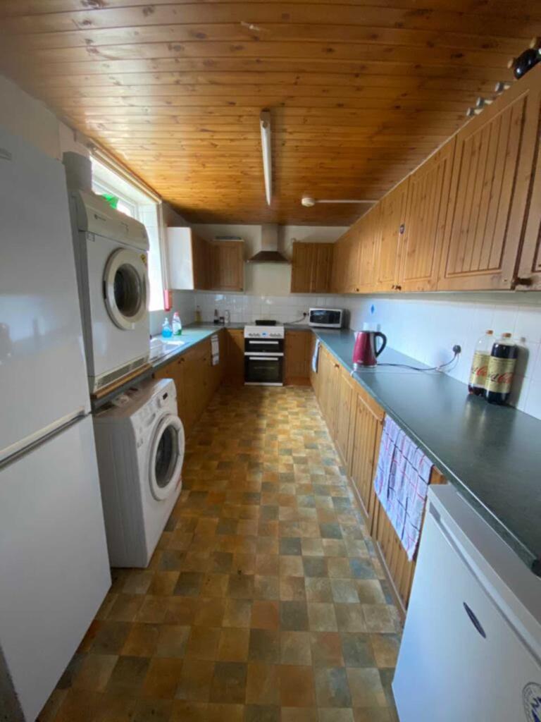 5 bed Mid Terraced House for rent in Manchester. From Flax & Co - Manchester