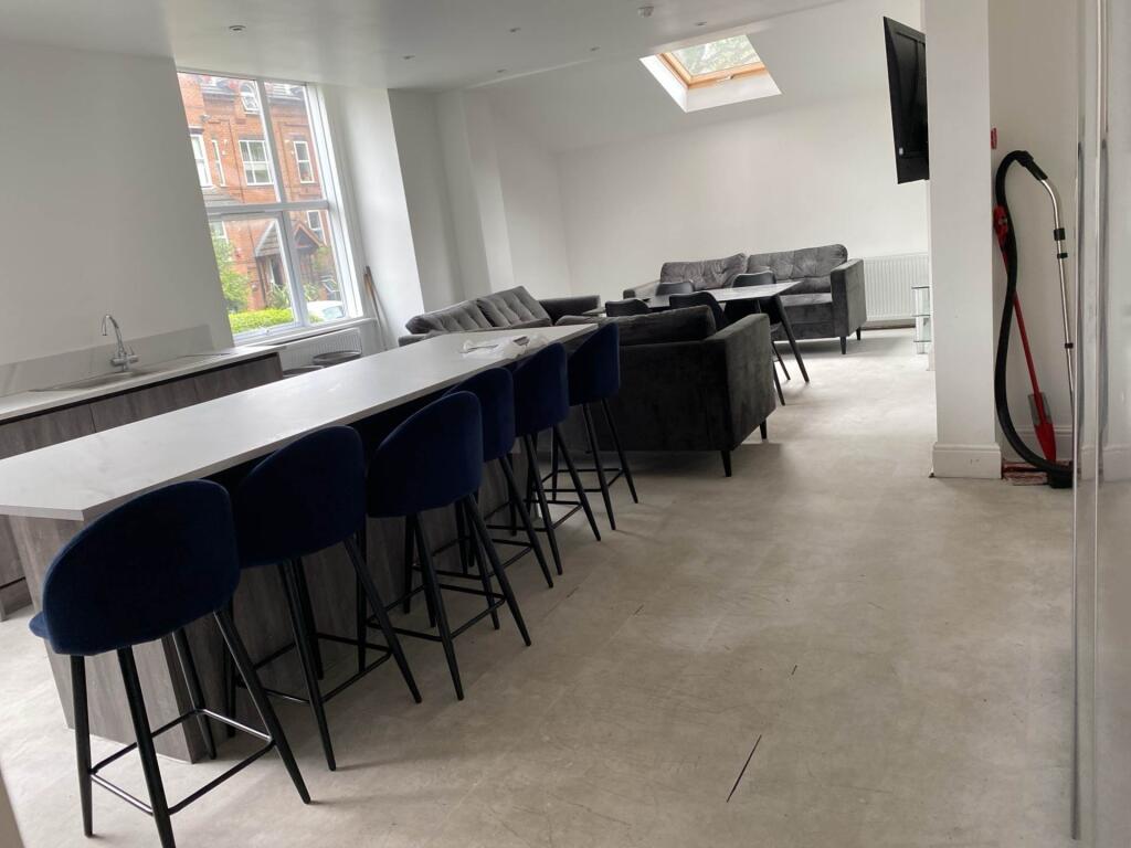10 bed Semi Detached for rent in Gatley. From Flax & Co - Manchester