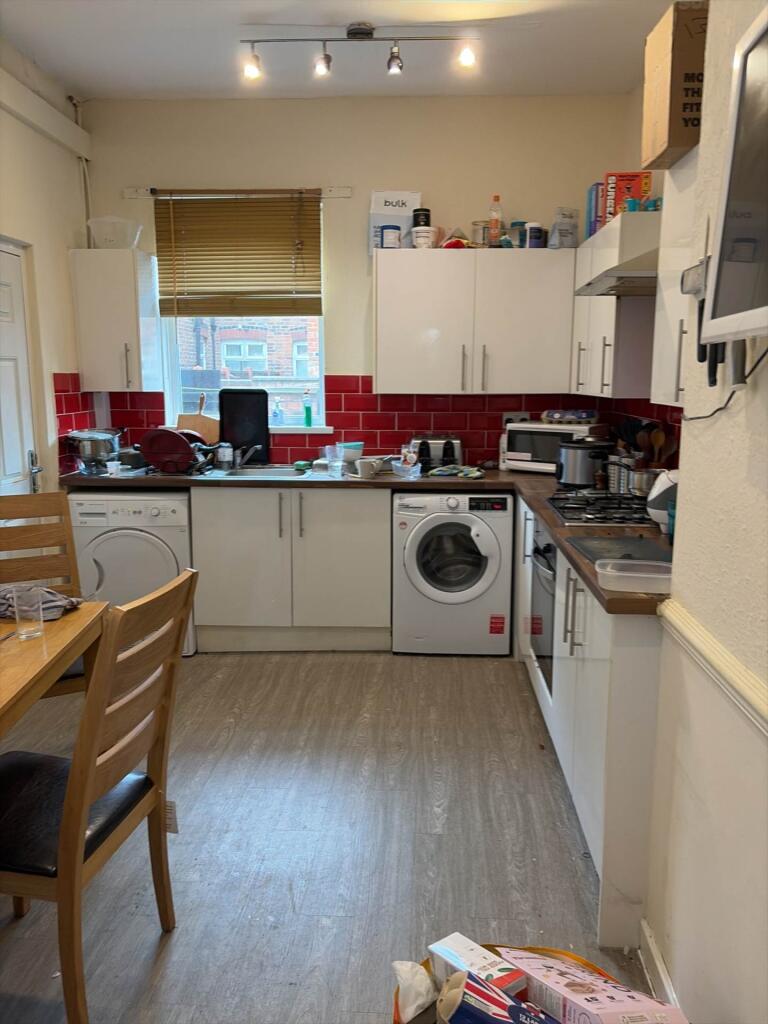 4 bed Mid Terraced House for rent in Manchester. From Flax & Co - Manchester