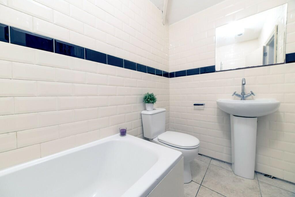 1 bed Semi Detached for rent in Manchester. From House (Manchester) Ltd - Manchester