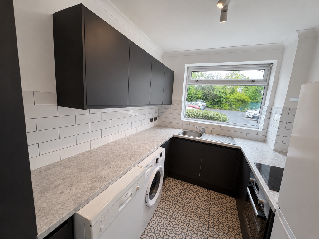 3 bed 1st Floor Flat for rent in Manchester. From House (Manchester) Ltd - Manchester