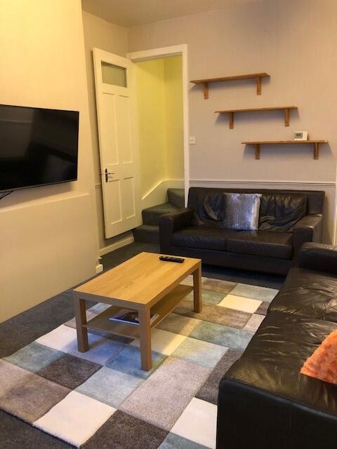 3 bed House Share for rent in Hanchurch. From Nicholas Humphreys - Stoke-On-Trent 3 bed House Share for rent in Hanchurch. From Nicholas Humphreys - Stoke-On-Trent