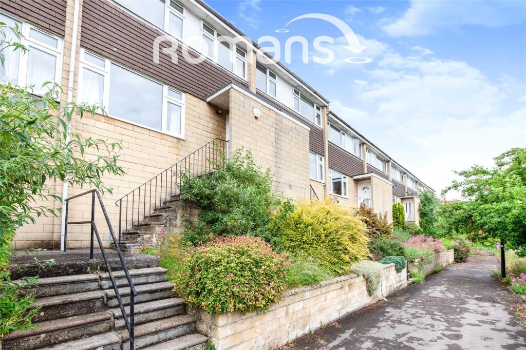 4 bed Mid Terraced House for rent in Bath. From Romans - Bath