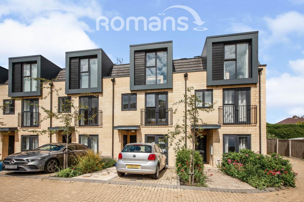 4 bed Mid Terraced House for rent in Bath. From Romans - Bath