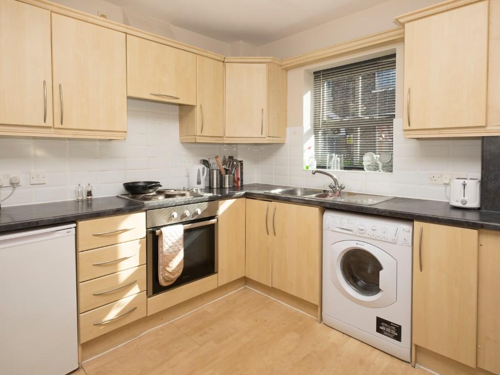 3 bed End of Terrace for rent in Sheffield. From Ascent Lettings - Sheffield 3 bed End of Terrace for rent in Sheffield. From Ascent Lettings - Sheffield