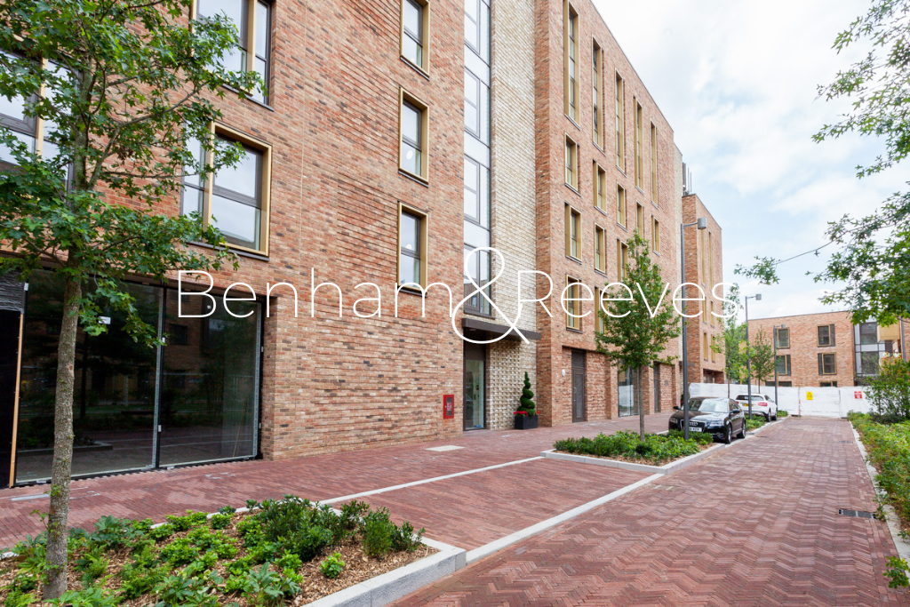 2 bed Apartment for rent in London. From Benham & Reeves - Surrey Quays - Surrey Quays