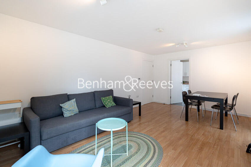 2 bed Apartment for rent in London. From Benham & Reeves - Surrey Quays - Surrey Quays