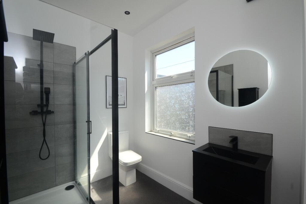 4 bed End of Terrace for rent in Manchester. From Nicholas Humphreys - Manchester