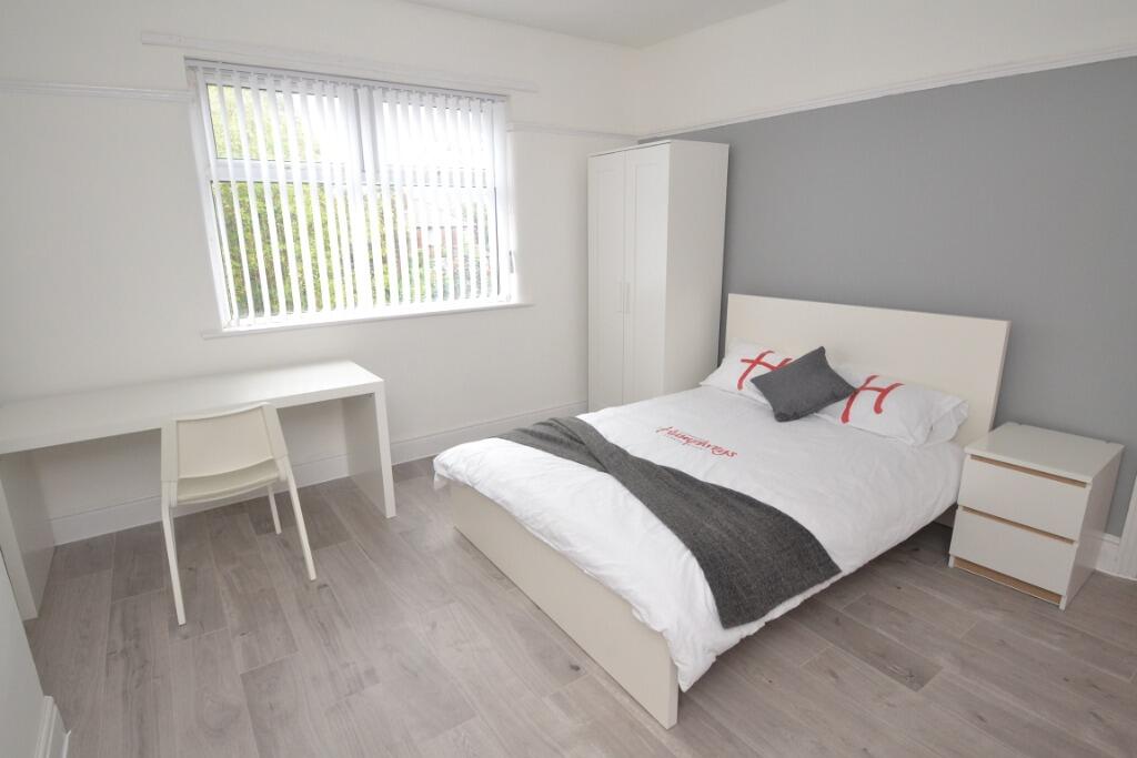 3 bed Duplex for rent in Manchester. From Nicholas Humphreys - Manchester