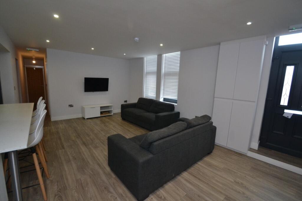 6 bed 1st Floor Flat for rent in Manchester. From Nicholas Humphreys - Manchester 6 bed 1st Floor Flat for rent in Manchester. From Nicholas Humphreys - Manchester